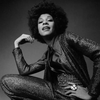 Dee Barnes